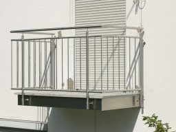 Aussengelaender Edelstahl-019